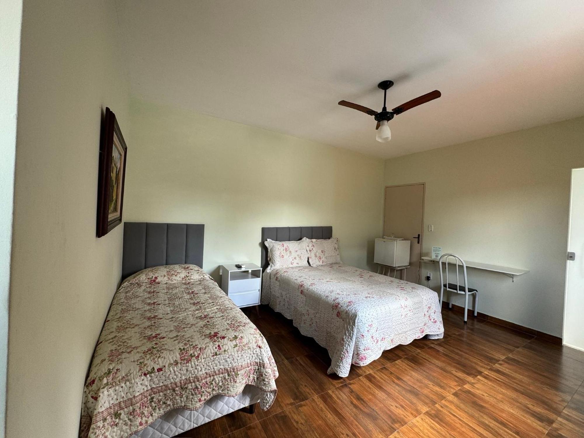 Pousada Familiar Vilage Bed & Breakfast Homestay Volta Redonda Eksteriør billede