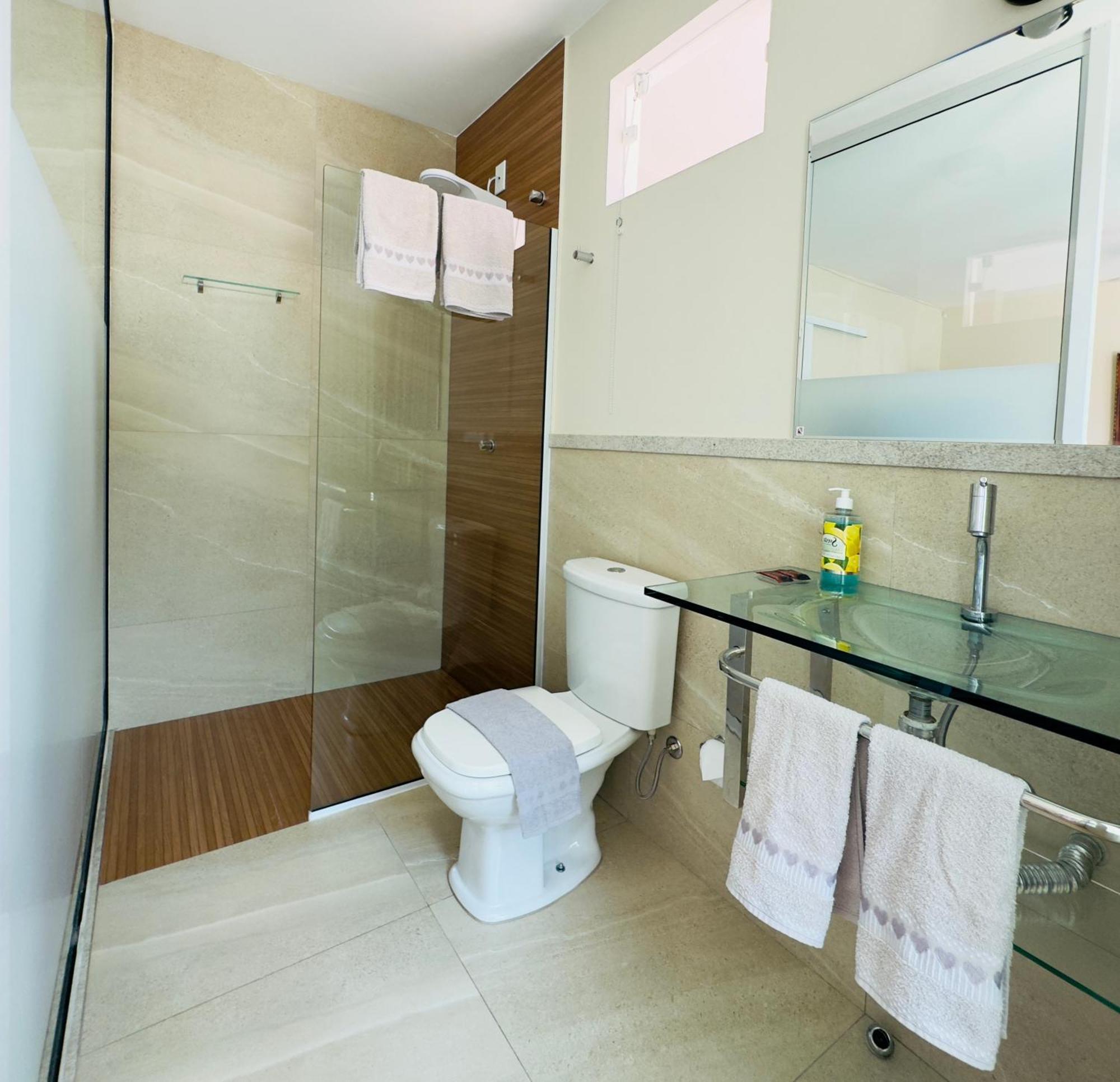 Pousada Familiar Vilage Bed & Breakfast Homestay Volta Redonda Eksteriør billede